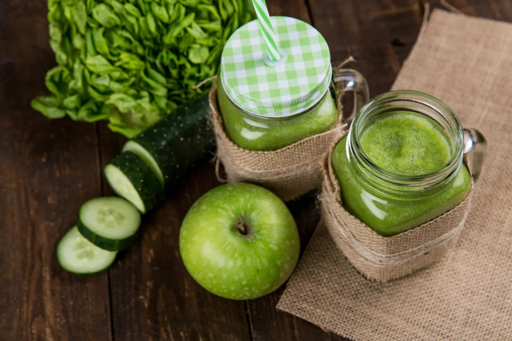 Does Drinking a Daily Green Juice Make You Feel Better?